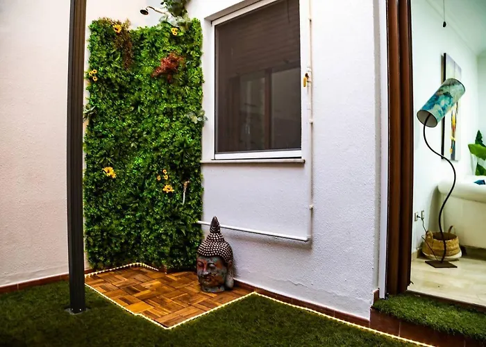 Sh Piluca'S Home. Moderno Apartamento Con Patio Cádiz