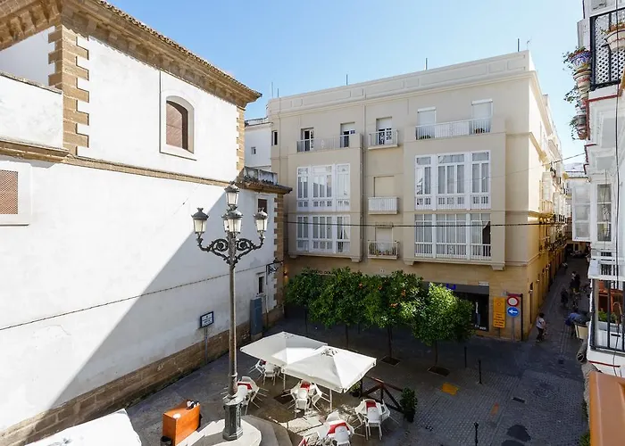 Apartamento El SABIO by Cadiz4Rentals