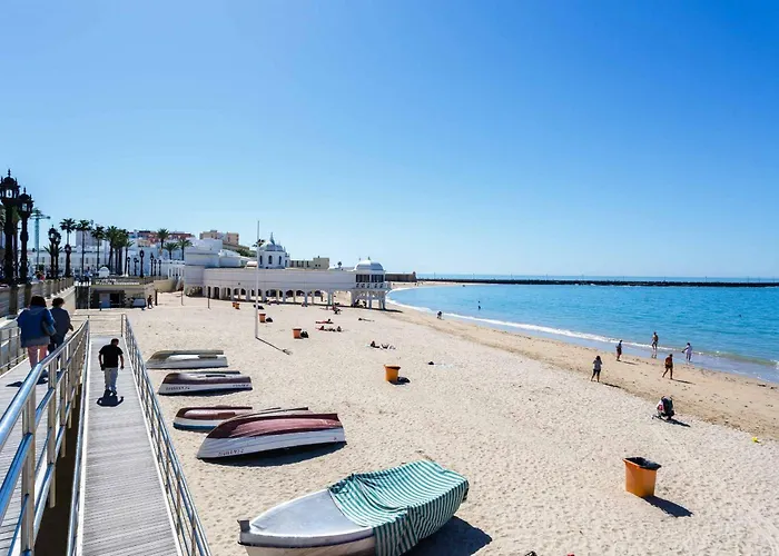 El TESORO de la Caleta by Cadiz4Rentals