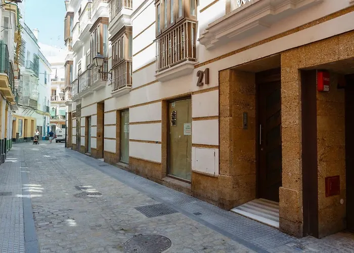 La Sorpresa del GENOVES by Cadiz4Rentals