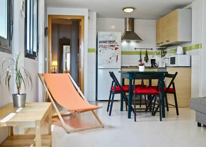 Apartamento PUERTA-CALETA by Cadiz4Rentals