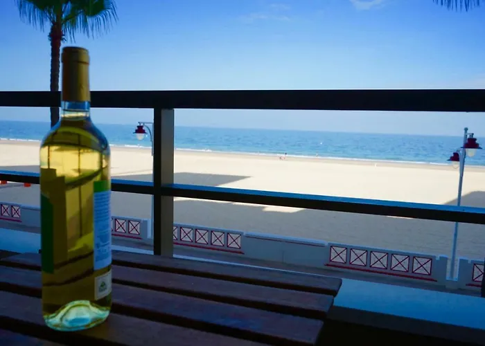 Victoria Beach Sunset Lounge Cádiz
