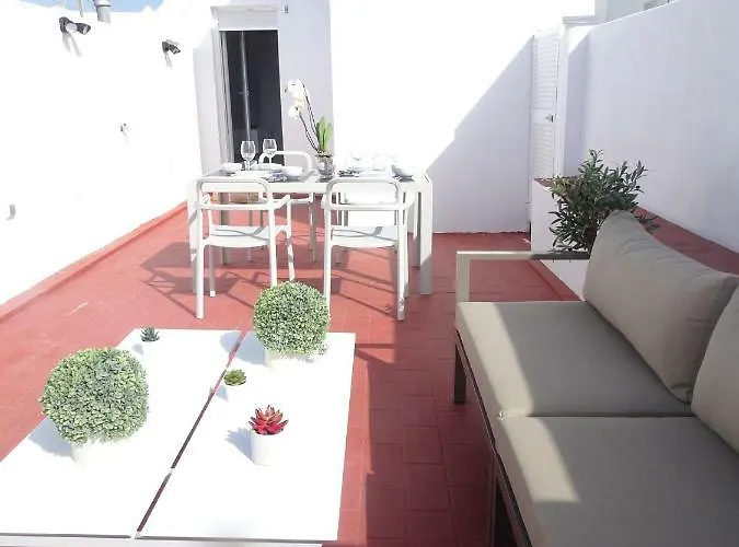 Apartamento Atico Terraza Cadiz Centro Ascensor Playa de la Caleta
