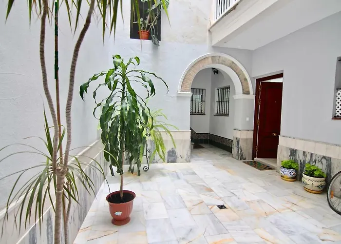 Apartamento MONÍSIMO en el corazón de CÁDIZ